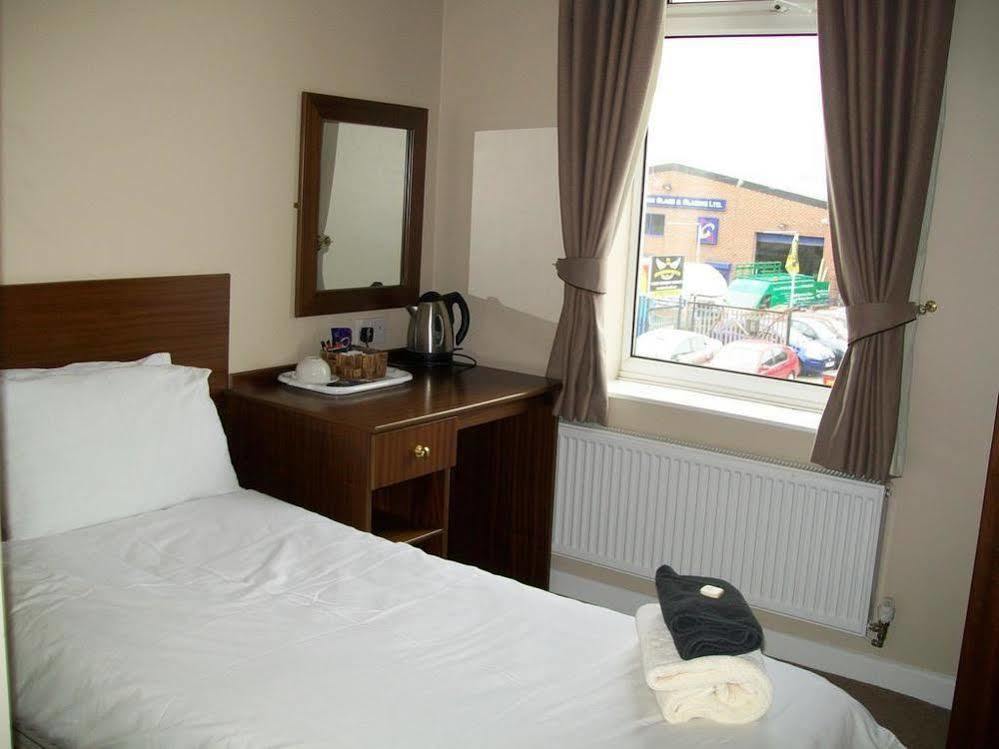 The Fitzwilliam Hotel Rotherham Exterior photo